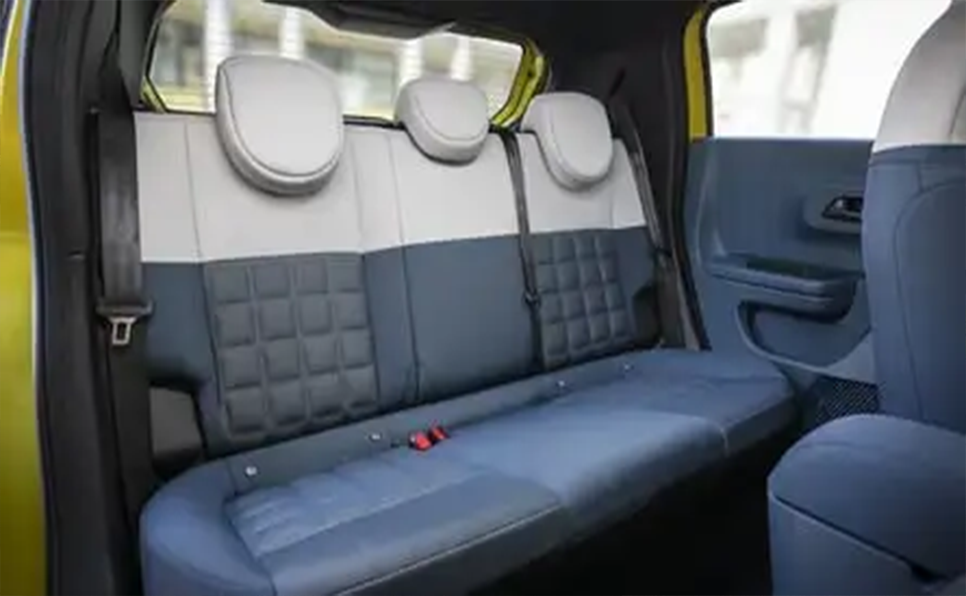 Fiat Grand Panda with a conventional engine and manual transmission (6)