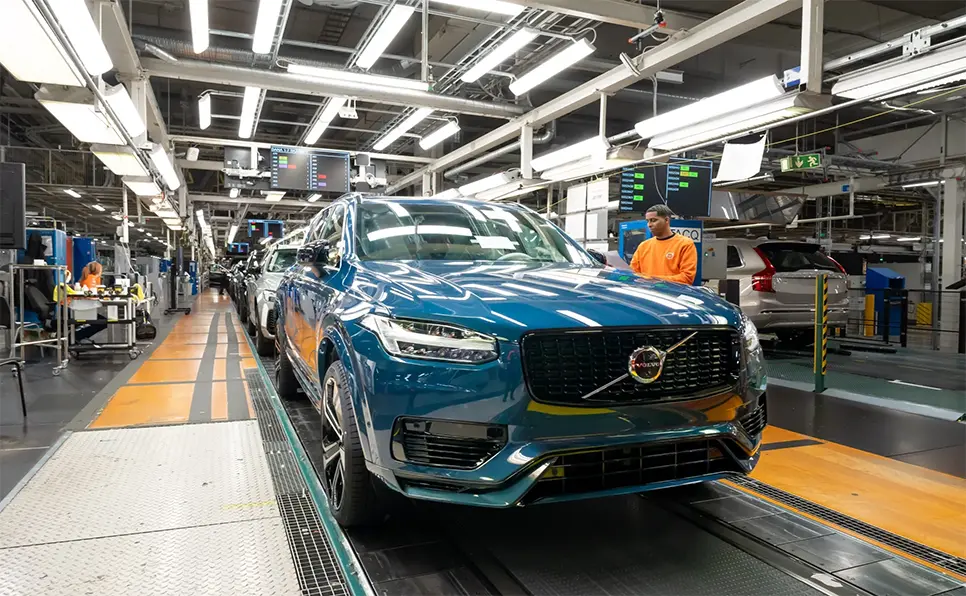 Volvo Cars cuts 3,000 jobs in restructuringplan