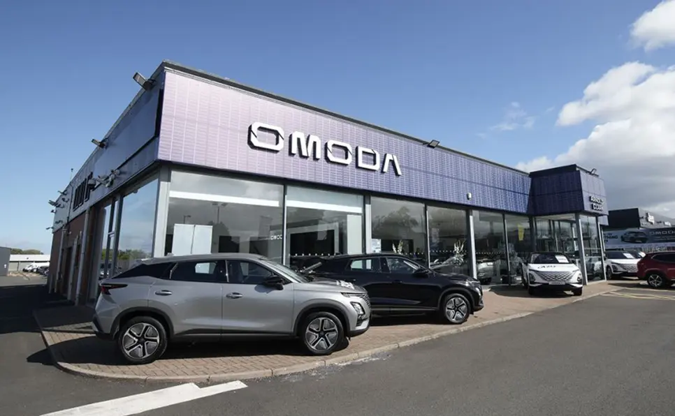Minister of Industry discusses details of OmodaJaecoo car manufacturing in Algeria